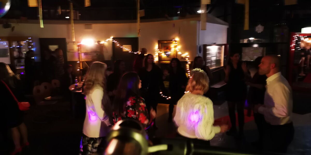 Gitman One Man Mand Liveauftritt in der Grundschule Stöckener Bach Hannover